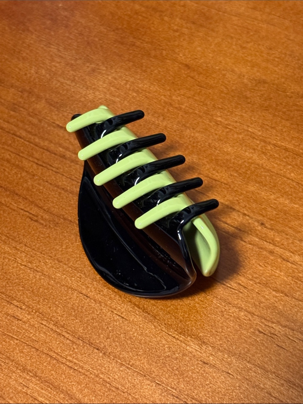 CHUNKS Black and Lime Hair Claw Clip - Classic Grip